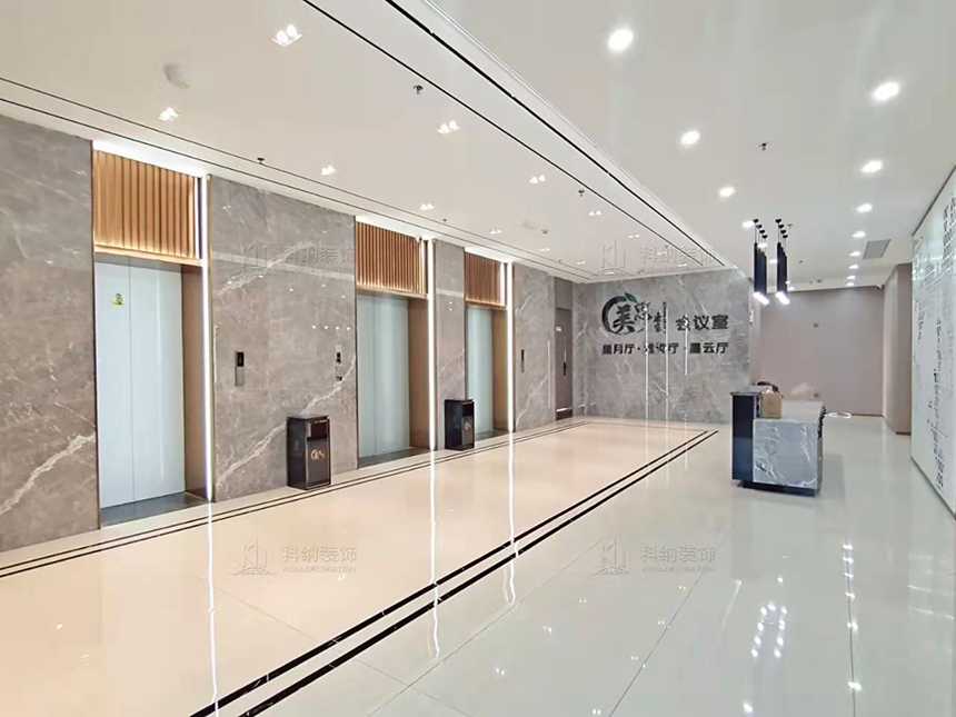 楼梯厅装建实景图