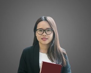 ying1-300x241 资深设计师——Leila