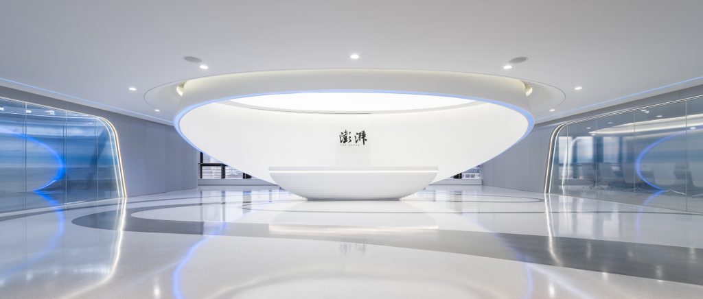 【分享】未来科技感和艺术感的美满结合办公空间